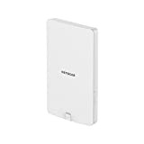 NETGEAR Point d'accès WiFi 6 extérieur (WAX610Y) -WiFi 6 Bi-Band AX1800| Jusqu'à 250 appareils| Ethernet 2.5G| IP55 résistant aux intempéries ...